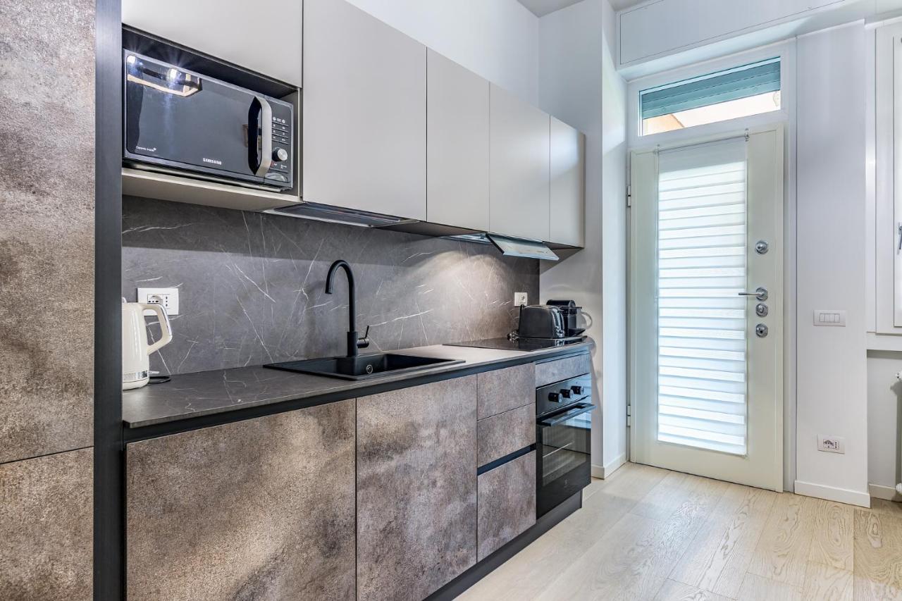 Pisani Apartment Milano Exterior foto